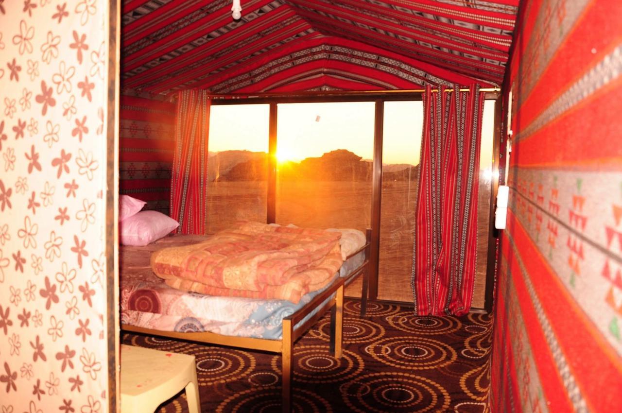 Wadi Rum Starlight Camp Екстериор снимка